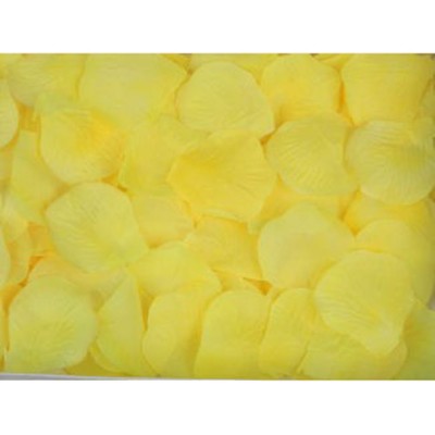 Лепестки роз (желтые) Обязательное украшение на свадьбу
В упаковке 300 лепестков
Материал: ткань