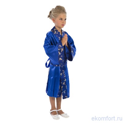 Карнавальный костюм Японка (детский) Колоритный японский наряд "кимоно". 
Шелковый халат в районе талии подпоясывается традиционным широким поясом "оби".​
Состав костюма: кимоно из крепсатина, пояс из шелка
Ткань: крепсатин, шелк
Роста: 116-122 см, 128-134 см, 140-146 см, 152-158 см
Произведено в России
