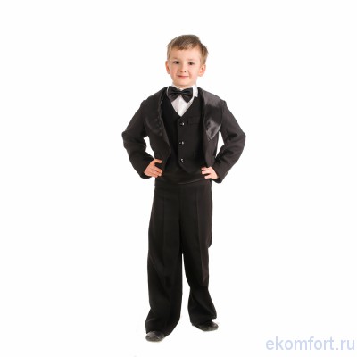 Карнавальный костюм &quot;Фрак черный&quot; Карнавальный костюм "Фрак черный" выполнен из высококачественной костюмной ткани. Комплектность: пиджак, жилетка, брюки, пояс, бабочка. Производство: Украина